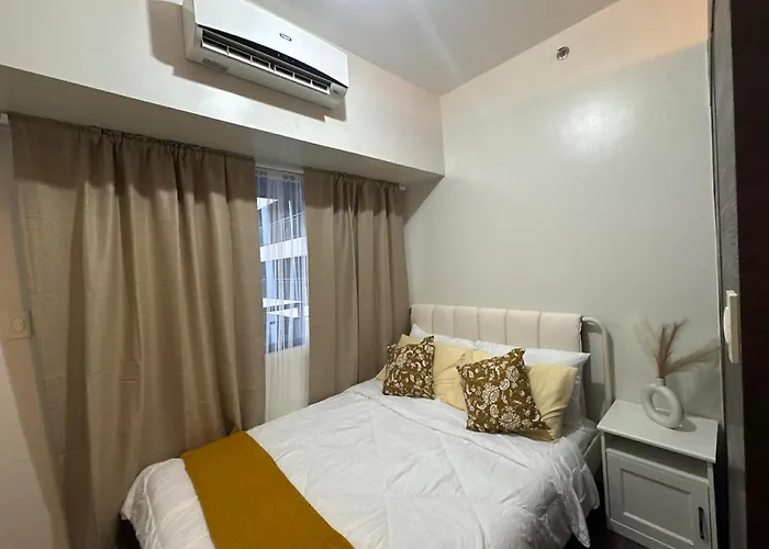 Air Residences Makati 1br Hall And Balcony * Manila