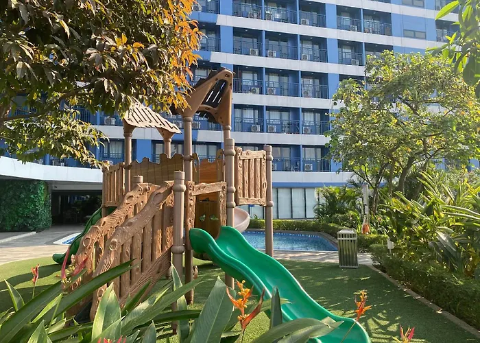 Air Residences Makati 1br Hall And Balcony * Manila